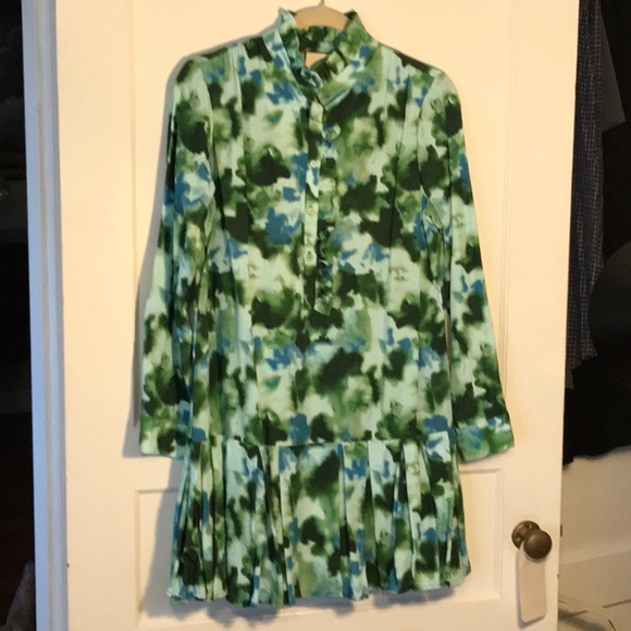 Tuckernuck Dresses & Skirts - Tuckernuck Green and Blue Dress long sleeve size M